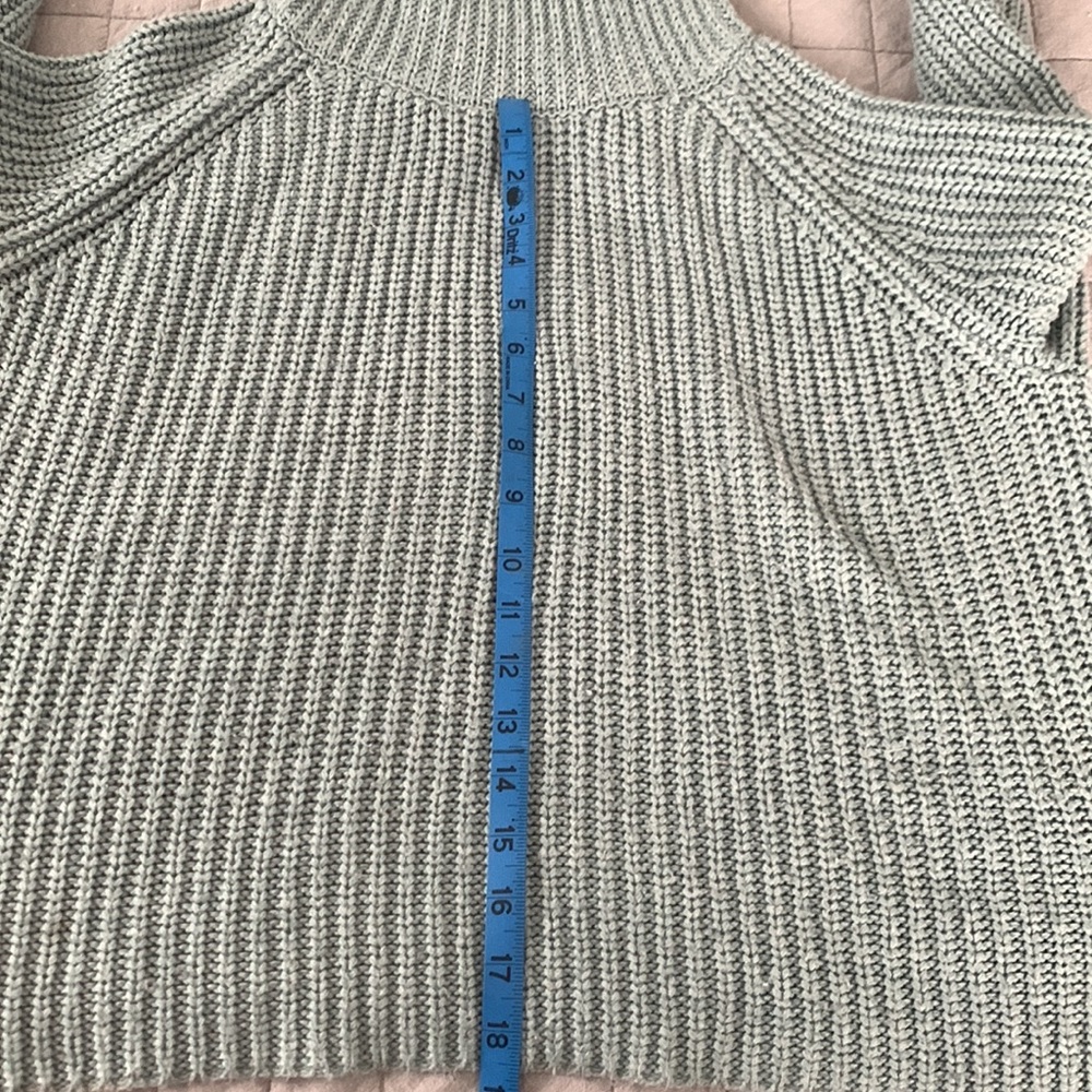 Mossimo Extra Large Cropped Sweater - image 4